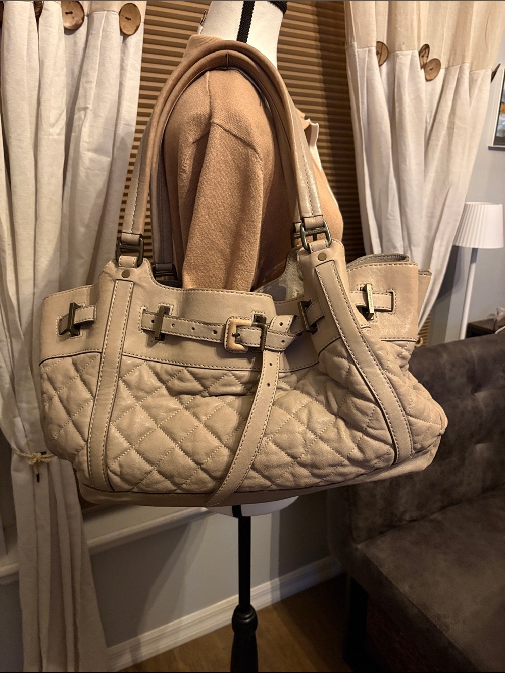 2 for 1!! Burberry Quilted Leather Shoulder Bag WITH FREE BURBERRY AGENDA !